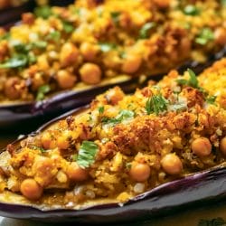 Wholesome Stuffed Eggplant with a Golden Tahini Drizzle 6 Wholesome Stuffed Eggplant with a Golden Tahini Drizzle - Cauliflower and Chickpea Stuffed Eggplant with Turmeric Tahini midia