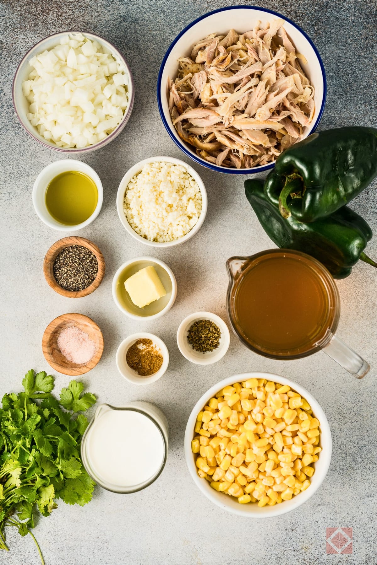 Creamy Chicken Poblano Soup Recipe: Smoky, Spicy, and Satisfying 3 Creamy Chicken Poblano Soup Recipe: Smoky, Spicy, and Satisfying - Chicken Poblano Soup pl 13