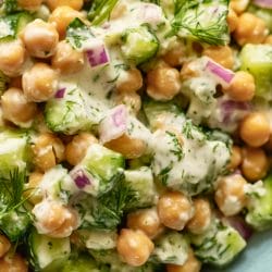 Creamy Chickpea Salad for a Quick Lunch 7 Creamy Chickpea Salad for a Quick Lunch - Chickpea and Cucumber Salad with Creamy Yogurt Dressing midia