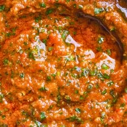 Herb-Loaded Chimichurri for Bold & Zesty Flavor: Helps Inflammation 5 Herb-Loaded Chimichurri for Bold & Zesty Flavor: Helps Inflammation - Chimichurri with Mint and Basil midia