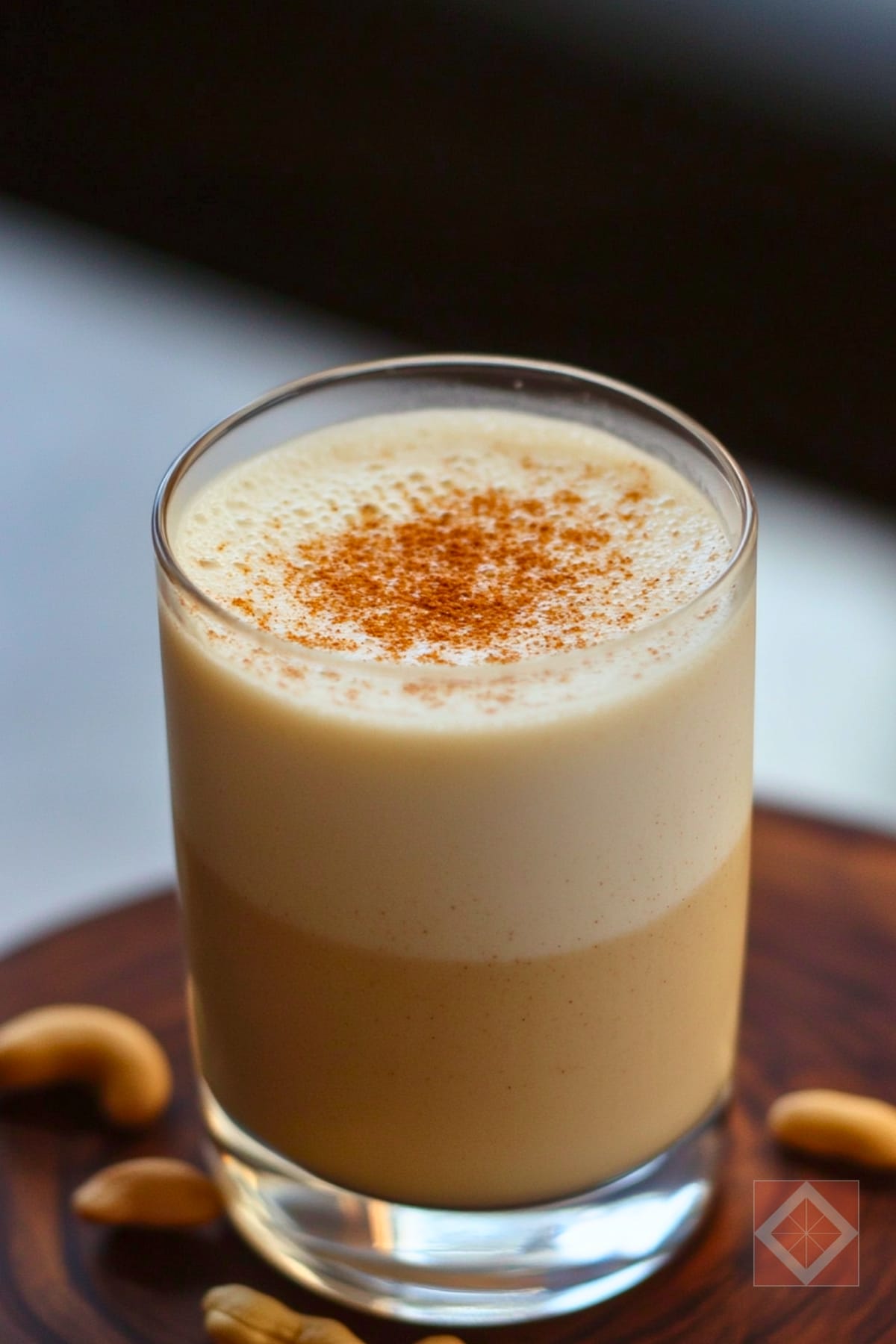 Cinnamon-Spiced Cashew Milk for Inflammation Relief 3 Cinnamon-Spiced Cashew Milk for Inflammation Relief - Cinnamon Cashew Milk pin 1 midia