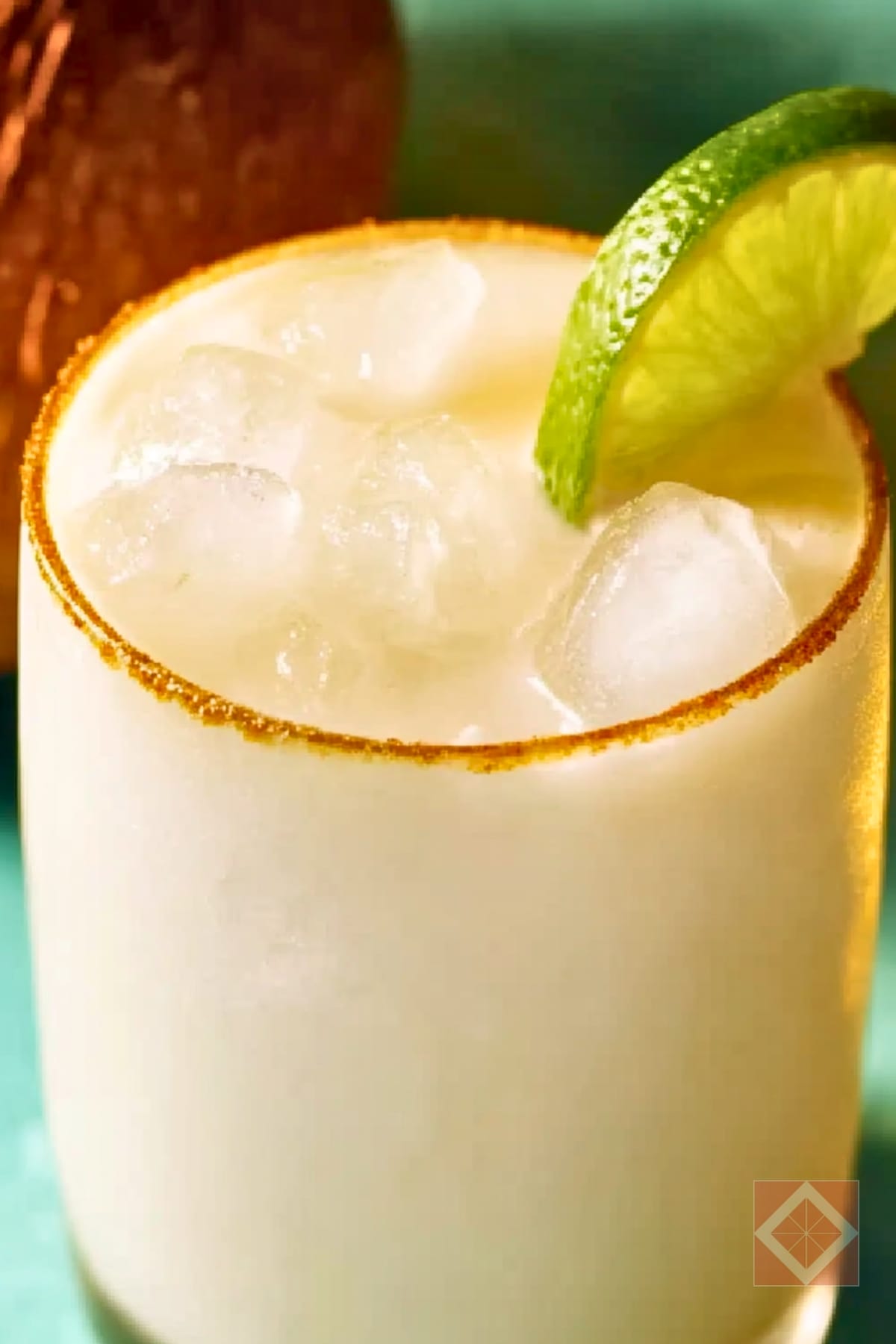 21 Refreshing Mocktail Recipes to Transform Your Gatherings 18 21 Refreshing Mocktail Recipes to Transform Your Gatherings - Coconut Mocktail pin 1 midia