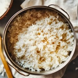 Fluffy Coconut Rice for Healthy Food Lovers 4 Fluffy Coconut Rice for Healthy Food Lovers - Coconut Rice midia 1