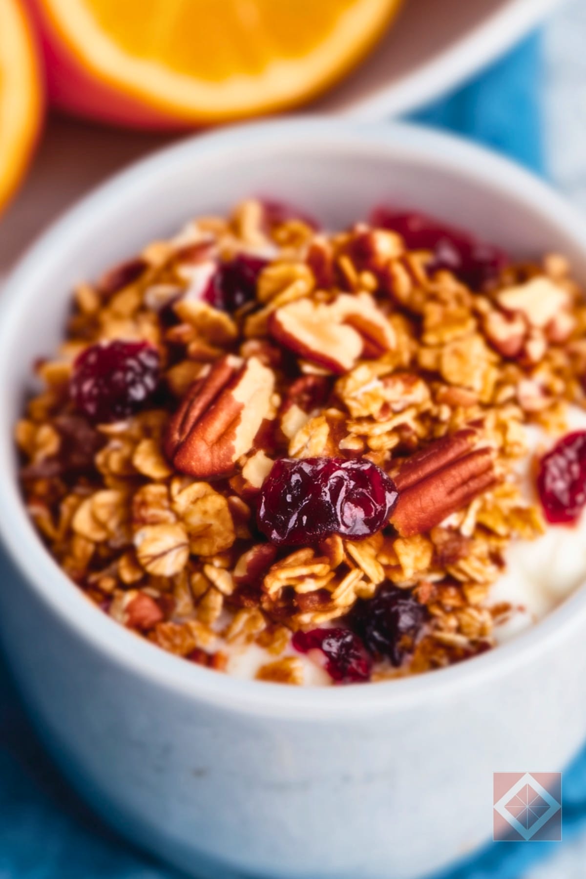 9 Anti-Inflammatory Breakfasts That Actually Make Mornings Worth Waking Up For 7 9 Anti-Inflammatory Breakfasts That Actually Make Mornings Worth Waking Up For - Cranberry Orange Granola pin 1 midia
