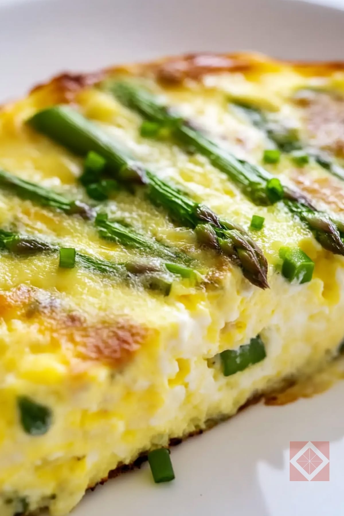 16 Egg Recipes That Prove Breakfast for Dinner Is Always a Good Idea 11 16 Egg Recipes That Prove Breakfast for Dinner Is Always a Good Idea - Creamy Asparagus Frittata with Ricotta pin 1 midia
