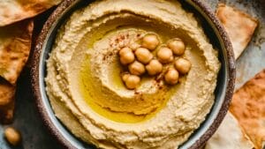 Silky Smooth Hummus Recipe for Any Occasion - Extra Smooth Hummus midia