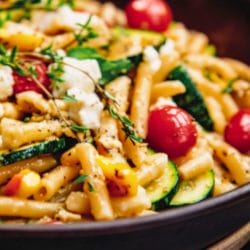 Farro Pasta with Lemon & Thyme: A Light Dinner Option 6 Farro Pasta with Lemon & Thyme: A Light Dinner Option - Farro Pasta midia