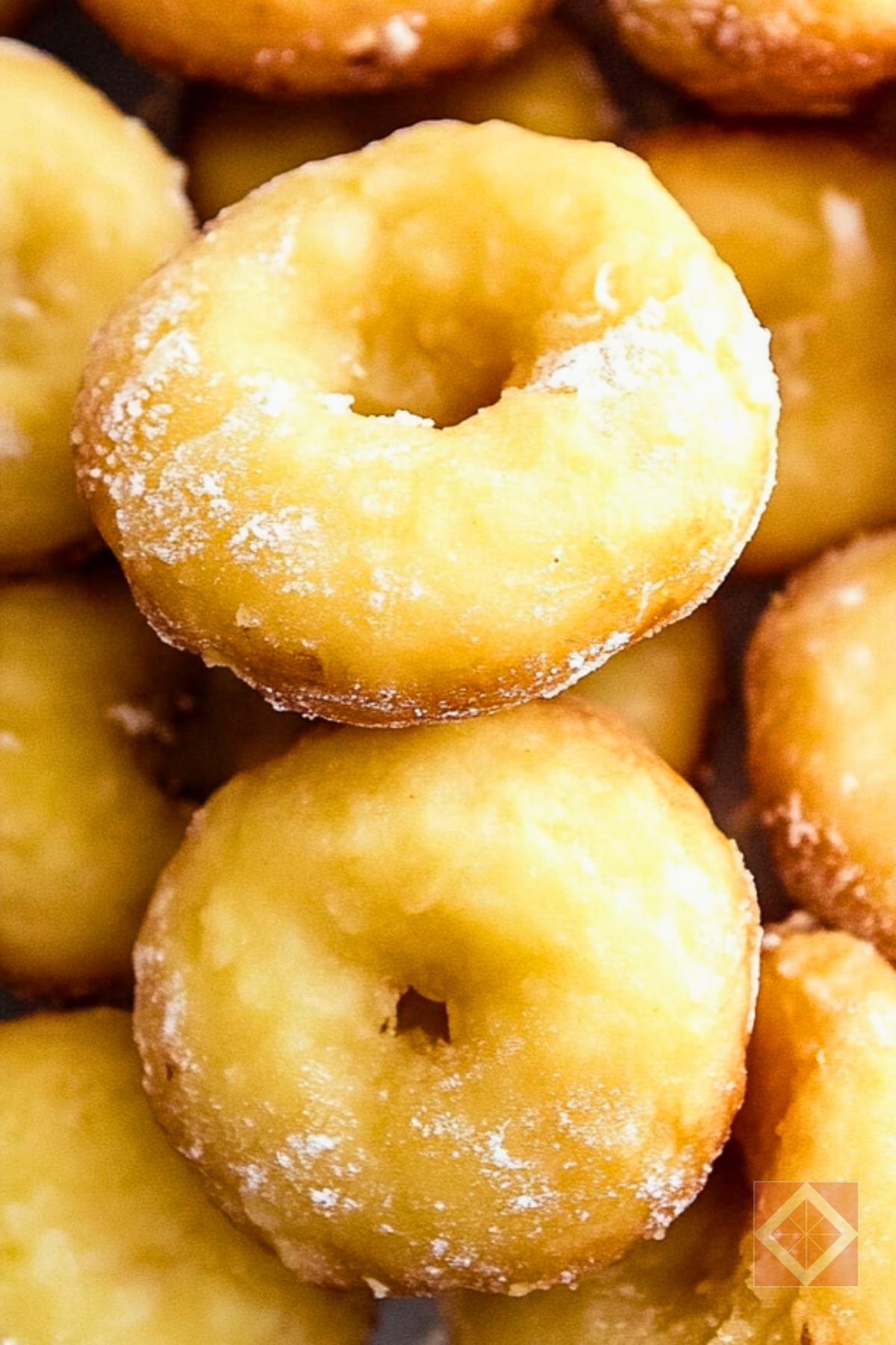 Crispy Potato Doughnuts Recipe for Dessert 3 Crispy Potato Doughnuts Recipe for Dessert - Fluffy Yeast Raised Potato Doughnuts pin 1 midia