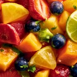 Fresh and Simple Fruit Salad Recipe You Can Try 5 Fresh and Simple Fruit Salad Recipe You Can Try - Fruit Salad midia