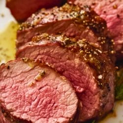 Juicy Beef Tenderloin Recipe with Garlic Herb Crust 5 Juicy Beef Tenderloin Recipe with Garlic Herb Crust - Garlic Crusted Beef Tenderloin midia