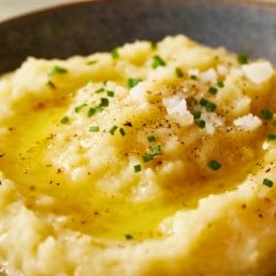 Creamy Root Vegetable Mash for a Healthy Side 5 Creamy Root Vegetable Mash for a Healthy Side - Garlicky Root Vegetable Mash midia