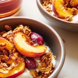 Simple Roasted Stone Fruit Bowl with Granola & Yogurt 6 Simple Roasted Stone Fruit Bowl with Granola & Yogurt - Ginger Roasted Stone Fruit with Yogurt and Granola midia