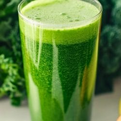 Easy Glorious Green Juicing Recipe for a Quick Morning Refresh 4 Easy Glorious Green Juicing Recipe for a Quick Morning Refresh - Glorious Green Juicing midia