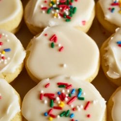 Bakery-Quality Lofthouse-Style Cookies at Home 5 Bakery-Quality Lofthouse-Style Cookies at Home - Homemade Lofthouse Style Cookies midia