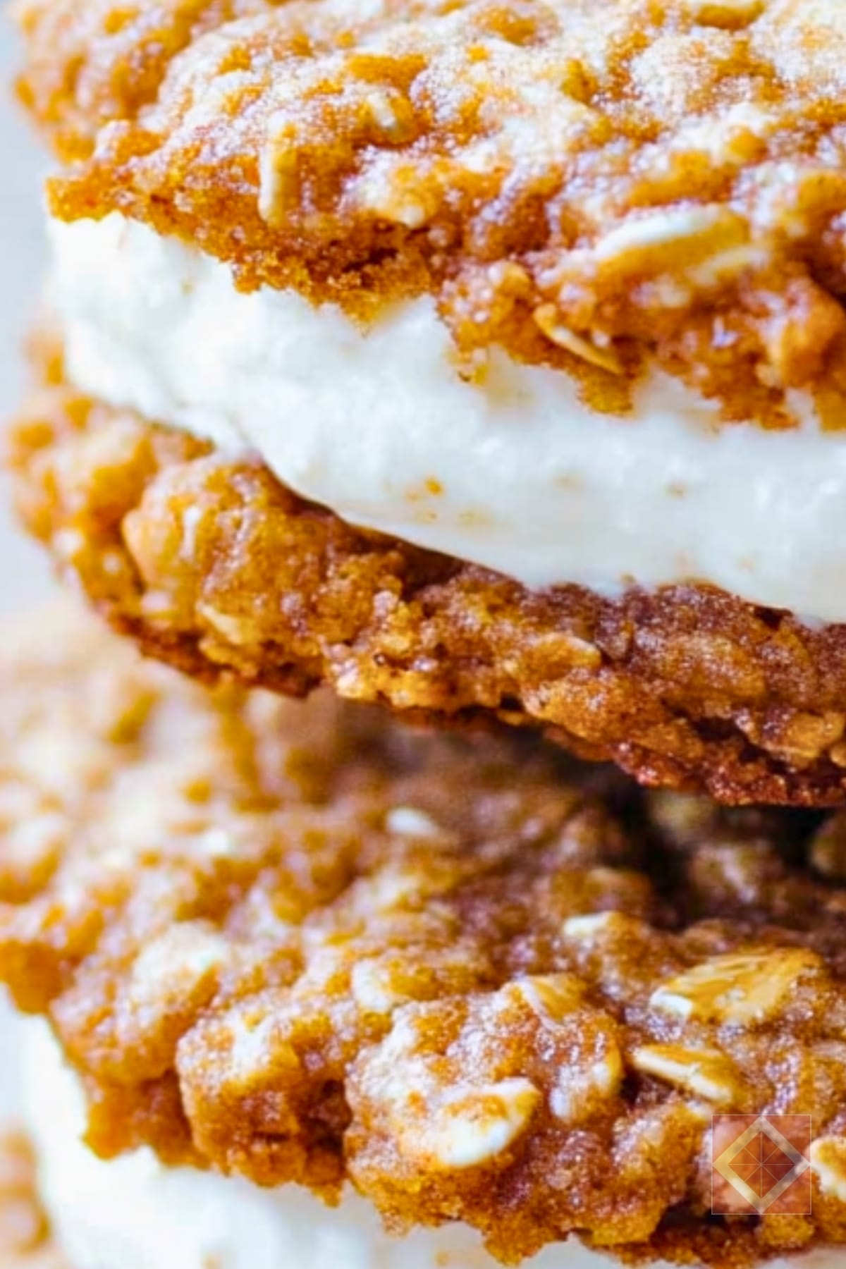 Why These Oatmeal Creme Pies Beat the Store-Bought Kind 4 Why These Oatmeal Creme Pies Beat the Store-Bought Kind - Homemade Oatmeal Creme Pies pin 2 midia