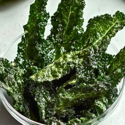 Kale Chips: A Crispy, Anti-Inflammatory Power Snack 6 Kale Chips: A Crispy, Anti-Inflammatory Power Snack - Kale Chips midia