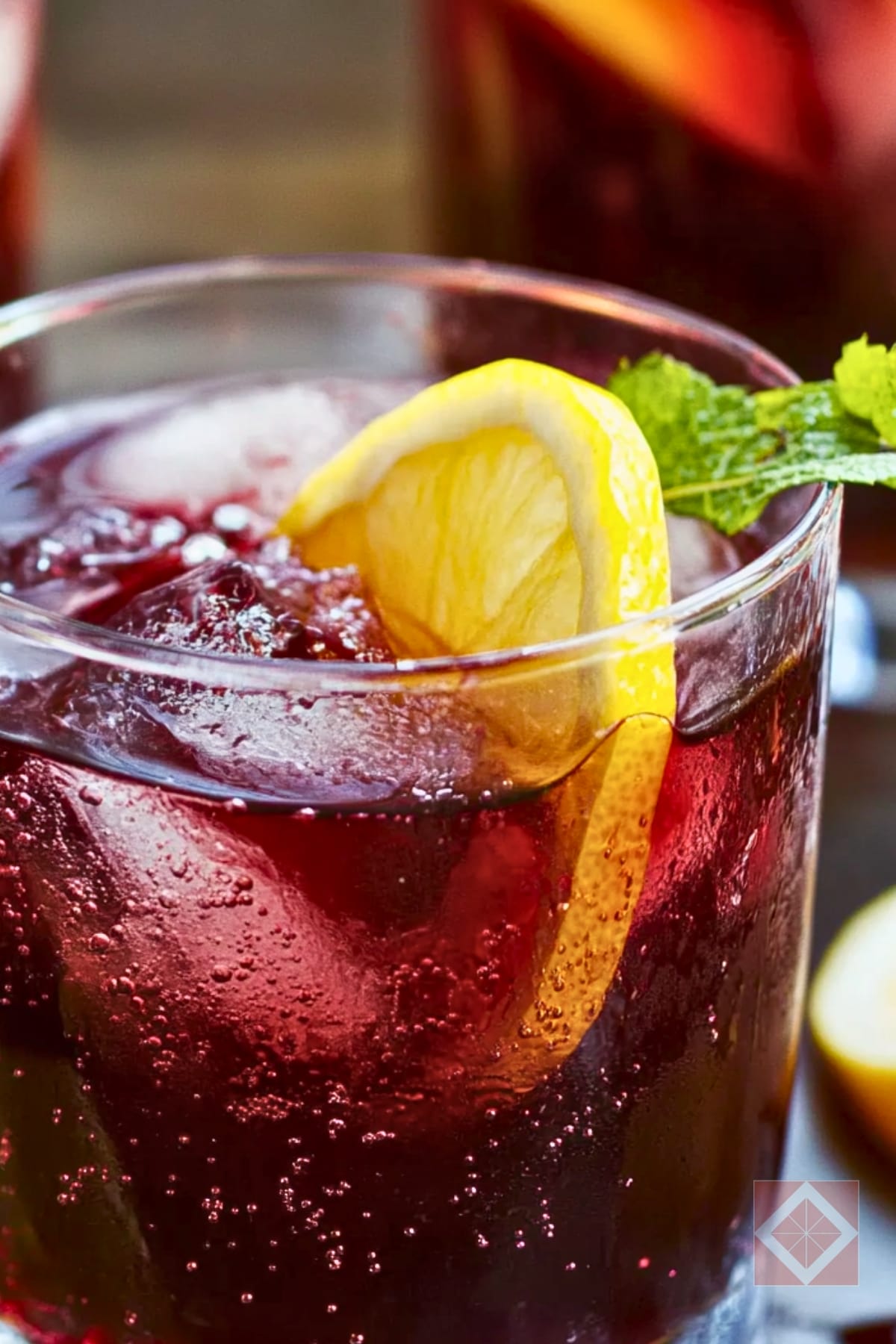 Kalimotxo: The Low-Key Spanish Cocktail That Punches Above Its Weight 4 Kalimotxo: The Low-Key Spanish Cocktail That Punches Above Its Weight - Kalimotxo Cocktail pin 2 midia