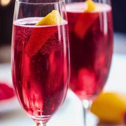 How to Make a Kir: A Simple Cocktail Recipe 5 How to Make a Kir: A Simple Cocktail Recipe - Kir Cocktail midia