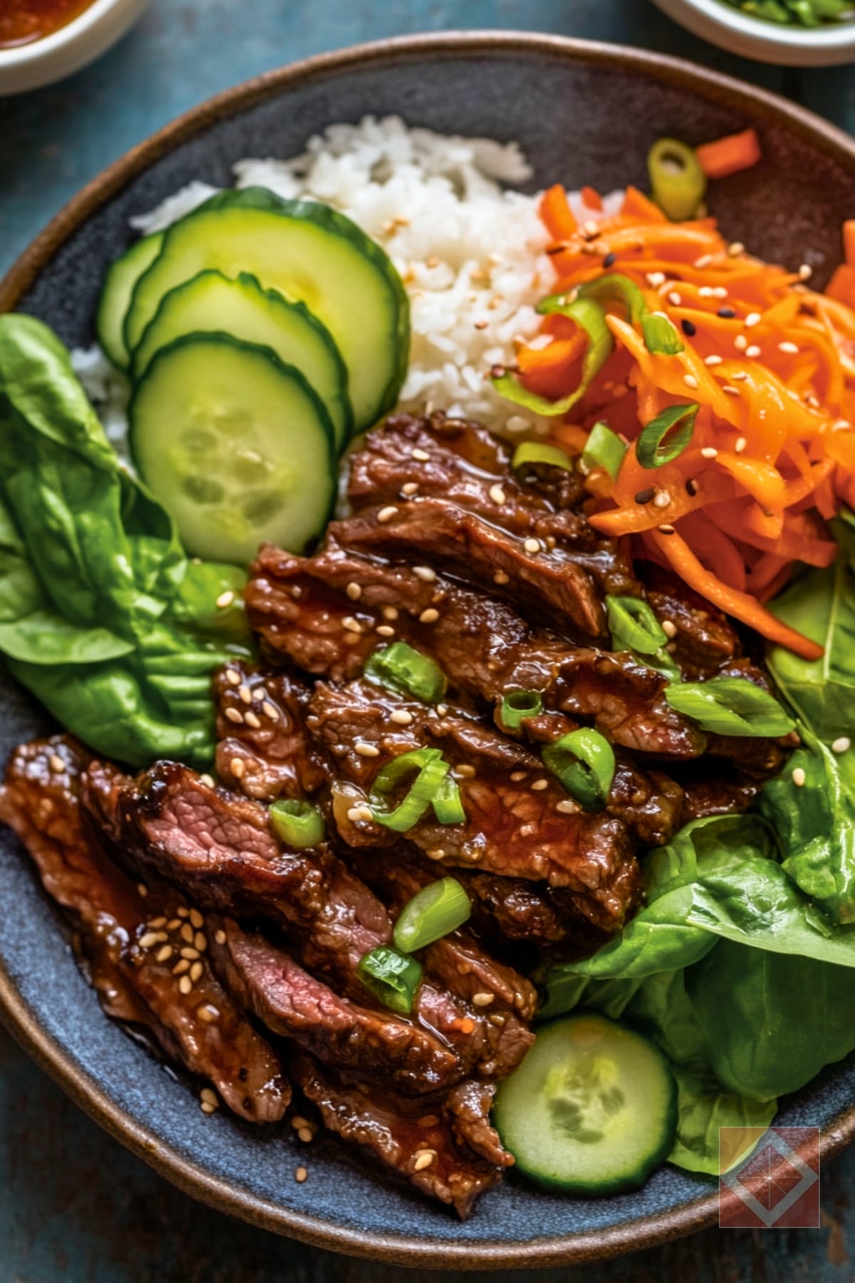 Tender Korean Beef Paired with Irresistible Yum Yum Sauce 4 Tender Korean Beef Paired with Irresistible Yum Yum Sauce - Korean Beef pin 3 midia