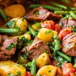 Easy Lamb Stew with Green Beans Tomatoes & Basil One-Pot Recipe 5 Easy Lamb Stew with Green Beans Tomatoes & Basil One-Pot Recipe - Lamb Stew with Green Beans Tomatoes and Basil midia