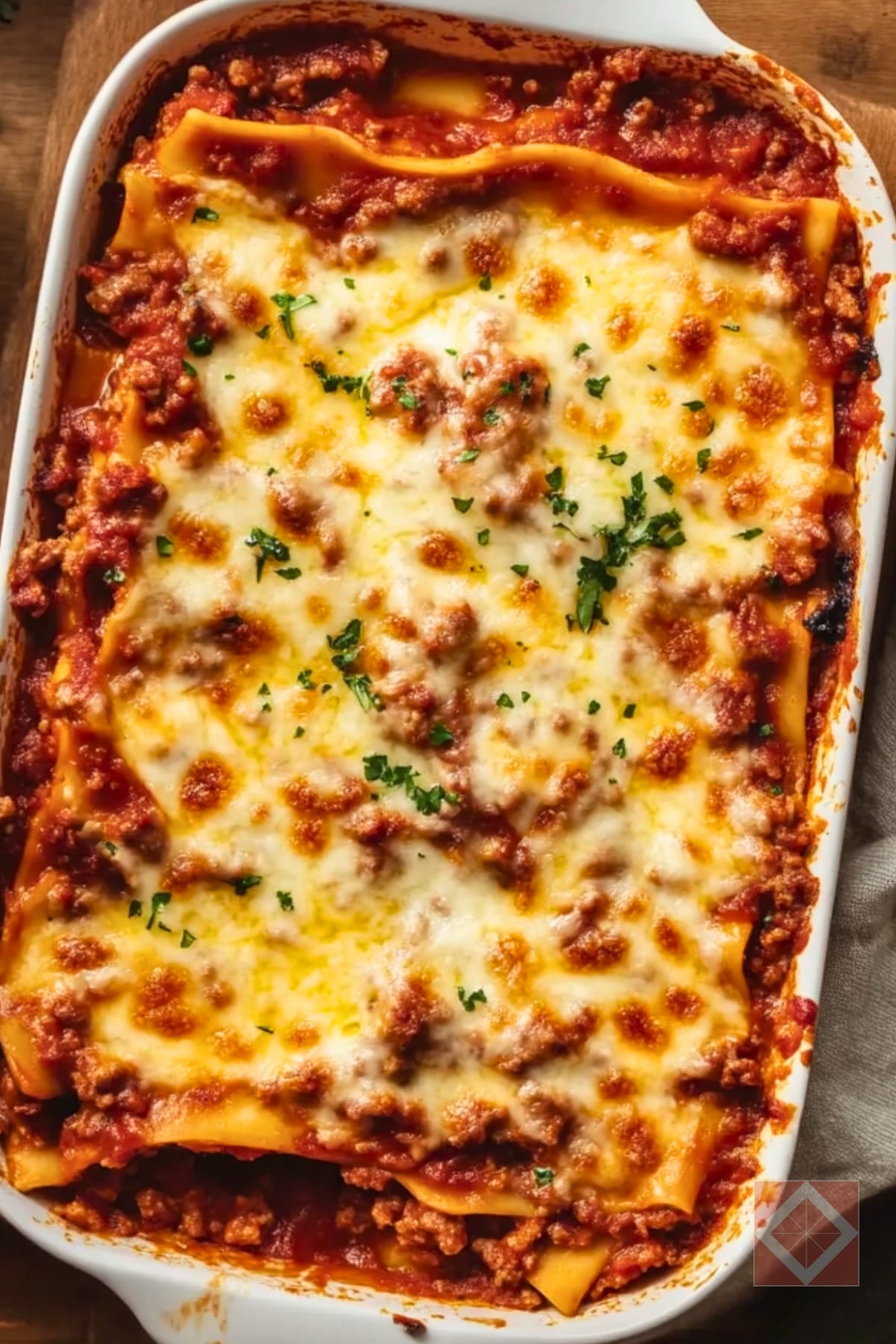 This Easy Lasagna Recipe Might Just Ruin You for All Others 4 This Easy Lasagna Recipe Might Just Ruin You for All Others - Lasagna pin 3 midia