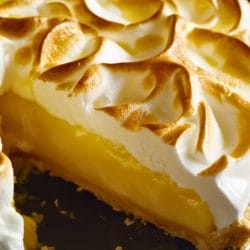 Bright & Zesty Lemon Meringue Pie Recipe 5 Bright & Zesty Lemon Meringue Pie Recipe - Lemon Meringue Pie with Marshmallow Meringue midia
