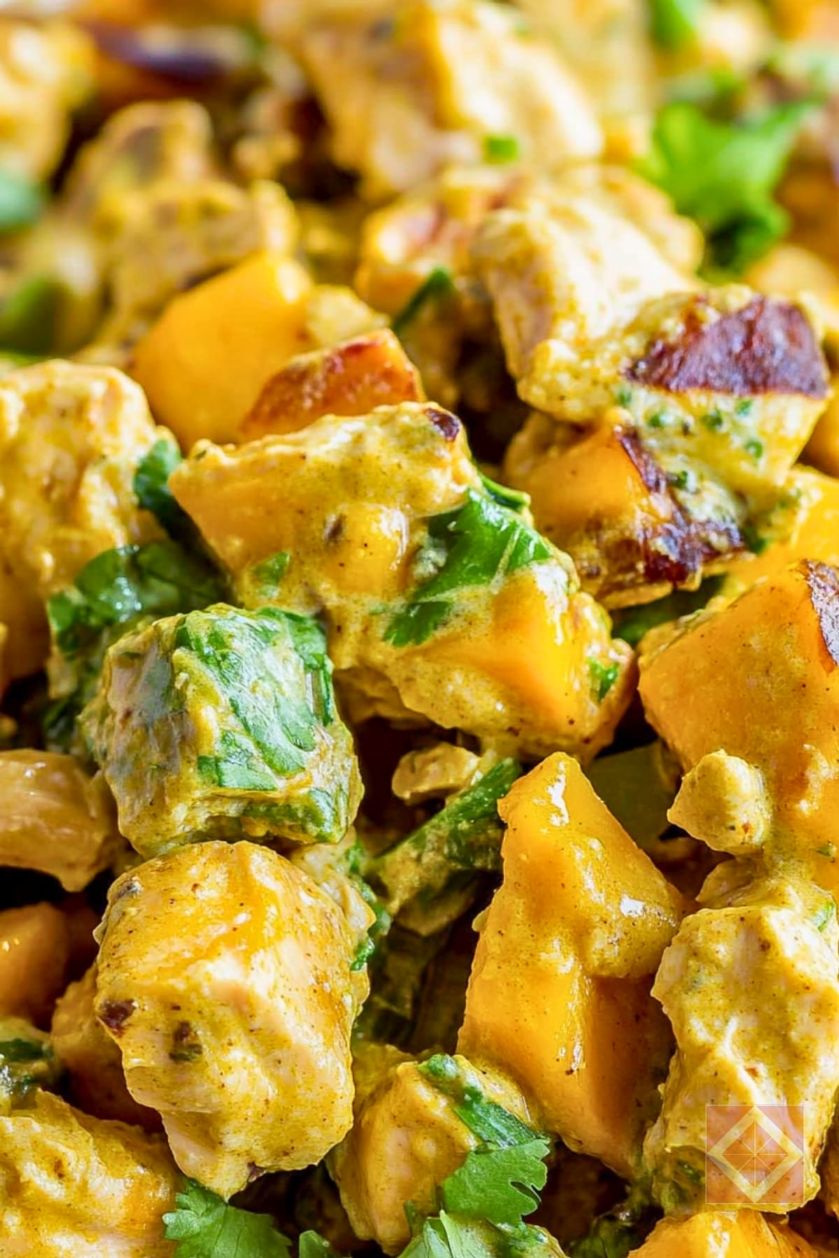 Why This Mango Curry Chicken Salad Beats the Classic 5 Why This Mango Curry Chicken Salad Beats the Classic - Mango Curry Chicken Salad pin 3 midia