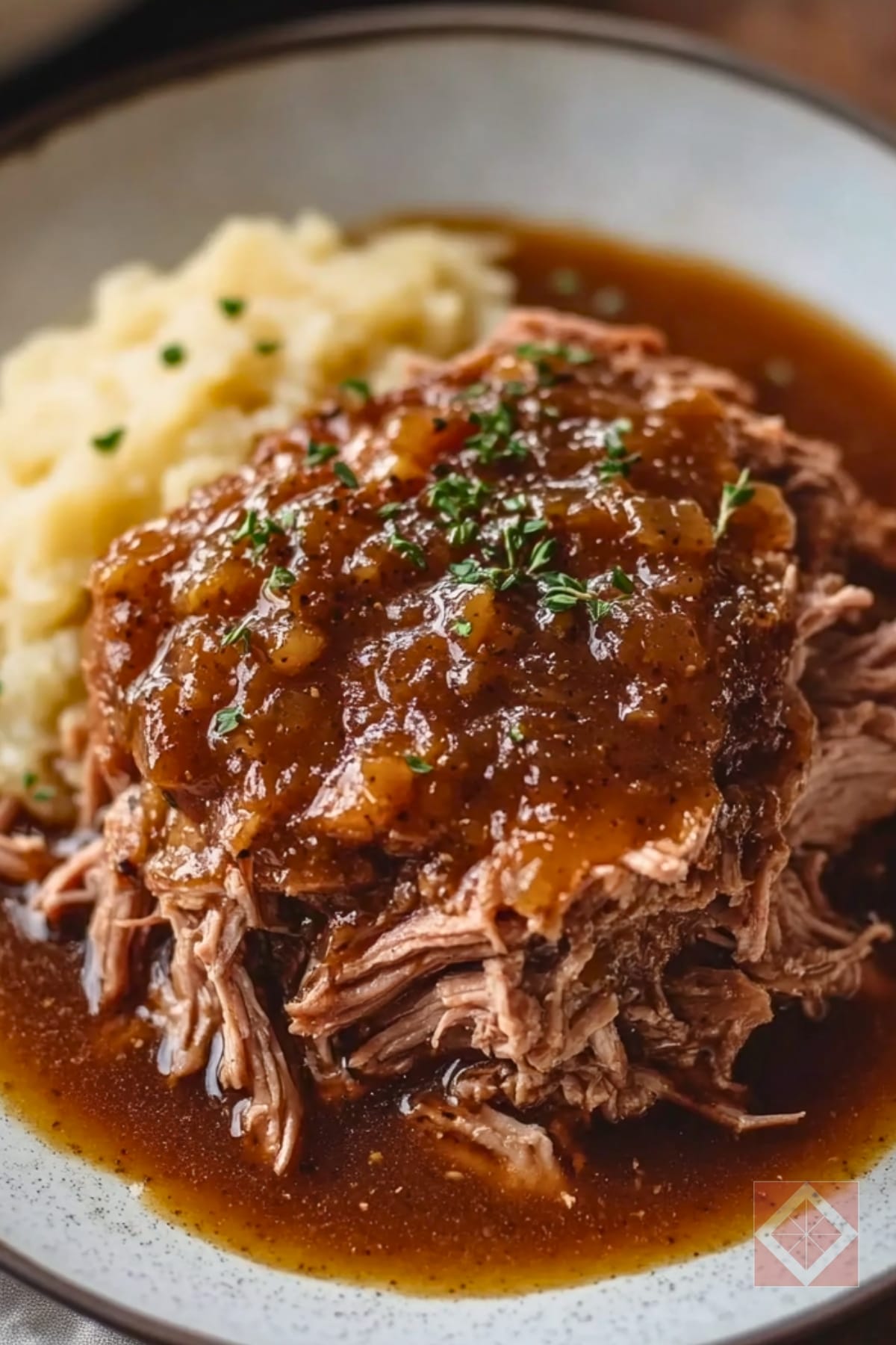 14 High-Protein Meat Recipes That Are Actually Healthy (And Crazy Delicious!) 12 14 High-Protein Meat Recipes That Are Actually Healthy (And Crazy Delicious!) - Maple Mustard Pulled Pork pin 1 midia