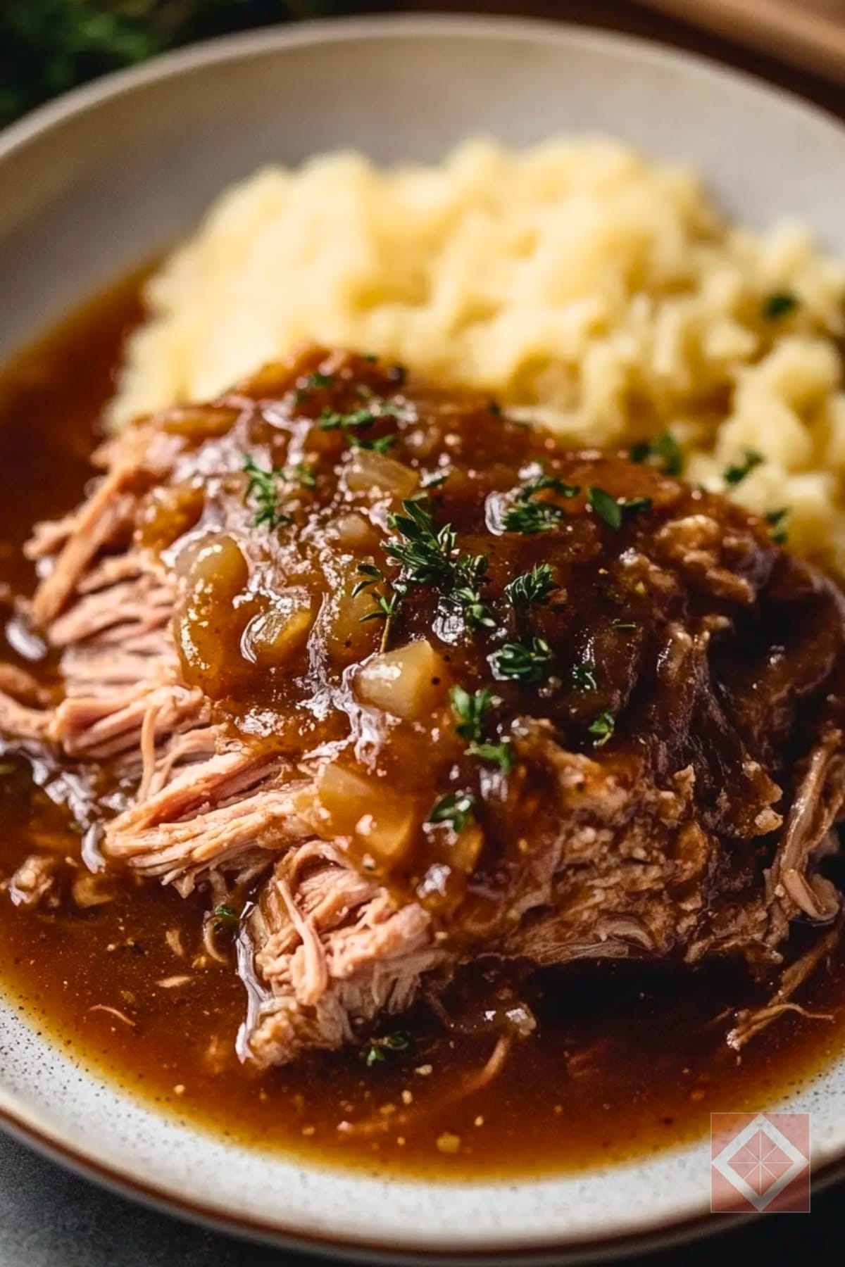 Maple Mustard Pulled Pork: Perfect for Slow-Cookers 4 Maple Mustard Pulled Pork: Perfect for Slow-Cookers - Maple Mustard Pulled Pork pin 2 midia