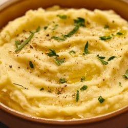 Best Easy Mashed Potatoes One Pot Recipe for Stress-Free Meals 5 Best Easy Mashed Potatoes One Pot Recipe for Stress-Free Meals - Mashed Potatoes midia 1