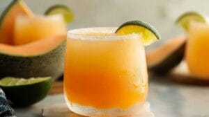 Easy Melon Agua Fresca Juicing Recipe for a Tropical Boost 1 Easy Melon Agua Fresca Juicing Recipe for a Tropical Boost - Melon Agua Fresca Juice midia