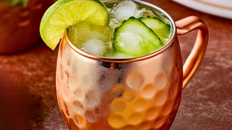 How to Make the Moscow Mule Cocktail 4 How to Make the Moscow Mule Cocktail - Moscow Mule midia