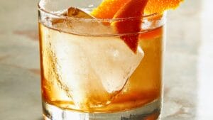 Oaxaca Old Fashioned: A Smoky Twist on a Classic Cocktail 1 Oaxaca Old Fashioned: A Smoky Twist on a Classic Cocktail - Oaxaca Old Fashioned Cocktail midia