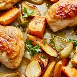 Easy Pan-Roasted Chicken Breasts with Sweet Potatoes & Fennel for Two One-Pot Recipe 5 Easy Pan-Roasted Chicken Breasts with Sweet Potatoes & Fennel for Two One-Pot Recipe - Pan Roasted Chicken Breasts with Sweet Potatoes and Fennel midia