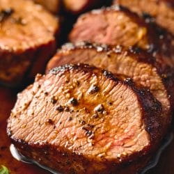 Simple Pork Tenderloin with Paprika Rub & Shallot Sauce 5 Simple Pork Tenderloin with Paprika Rub & Shallot Sauce - Paprika Rubbed Pork Tenderloin with Shallot Pan Sauce midia