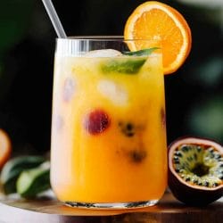 Best Passion Fruit Cocktail Juicing Recipe to Brighten Your Day 4 Best Passion Fruit Cocktail Juicing Recipe to Brighten Your Day - Passion Fruit Cocktail Juice midia