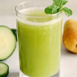 Easy Pear-fectly Delicious Juicing Recipe for Digestive Health 5 Easy Pear-fectly Delicious Juicing Recipe for Digestive Health - Pear fectly Delicious Juice midia