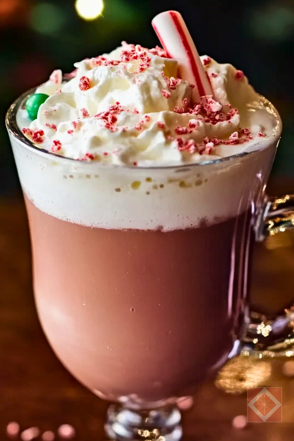 Warm Up with This Irresistible Peppermint Patty Drink 3 Warm Up with This Irresistible Peppermint Patty Drink - Peppermint Patty Cocktail pin 1 midia