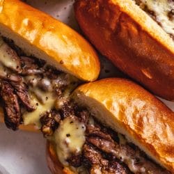 Philly Cheesesteak Sandwiches: A Crowd-Pleasing Favorite & Easy Recipe 5 Philly Cheesesteak Sandwiches: A Crowd-Pleasing Favorite & Easy Recipe - Philly Cheesesteak Sandwich midia