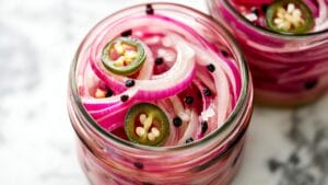 Quick Pickled Onions for Anti-Inflammation Benefits 1 Quick Pickled Onions for Anti-Inflammation Benefits - Pickled Onions Recipe midia