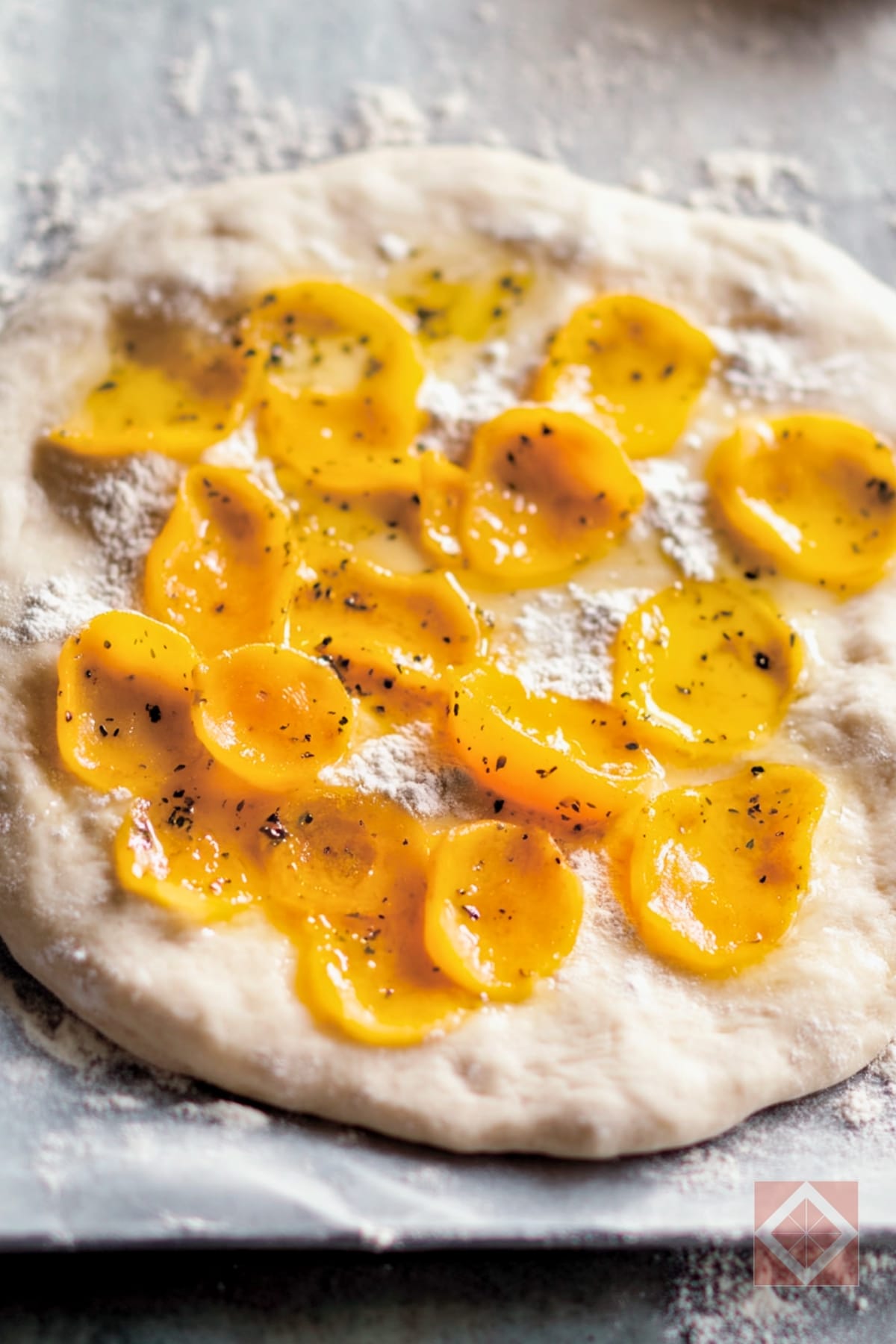 8 Pizza & Savory Pie Dinners That Totally Hold Up at the Table 2 8 Pizza & Savory Pie Dinners That Totally Hold Up at the Table - Pizza Dough pin 1 midia