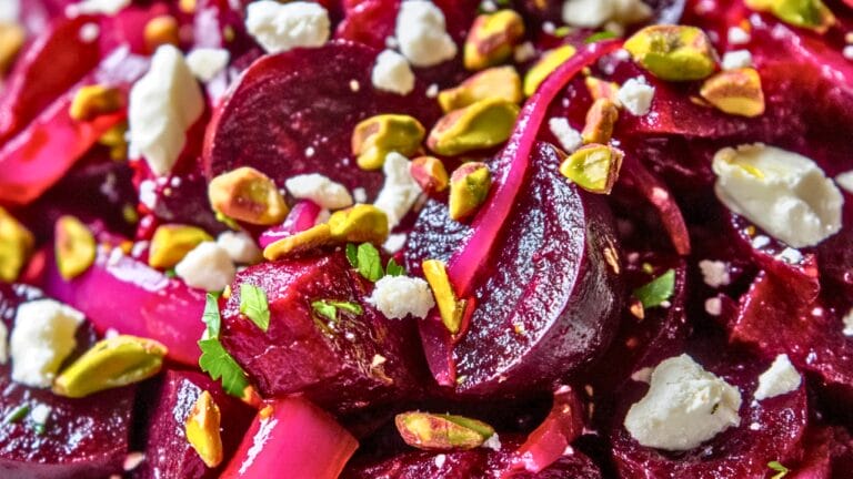 Roasted Beet Salad: A Quick & Healthy Recipe 2 Roasted Beet Salad: A Quick & Healthy Recipe - Roasted Beet Salad with Pistachios midia