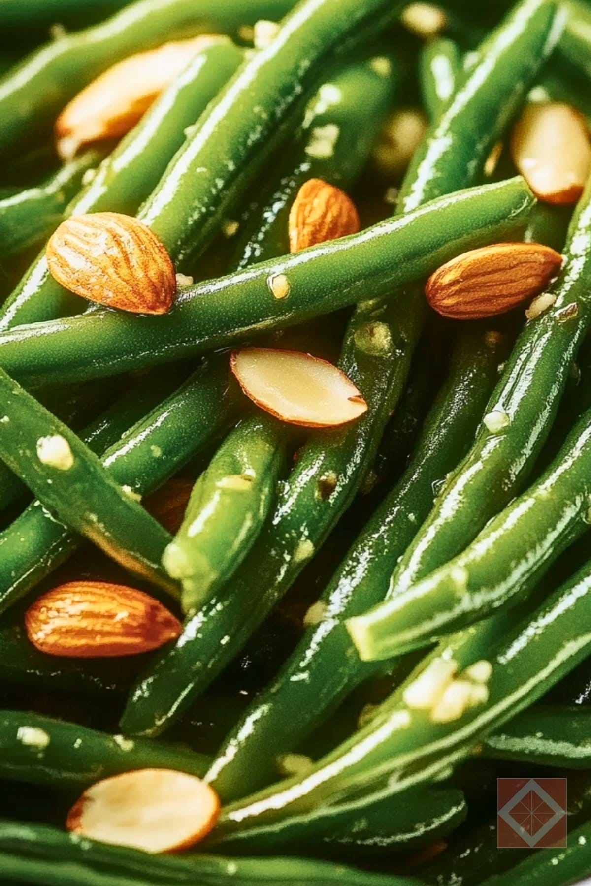 Garlic Roasted Green Beans Almondine Made Easy 4 Garlic Roasted Green Beans Almondine Made Easy - Roasted Green Beans Almondine pin 2 midia