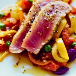 Quick & Healthy Ahi Tuna Recipe 5 Quick & Healthy Ahi Tuna Recipe - Seared Ahi Tuna midia