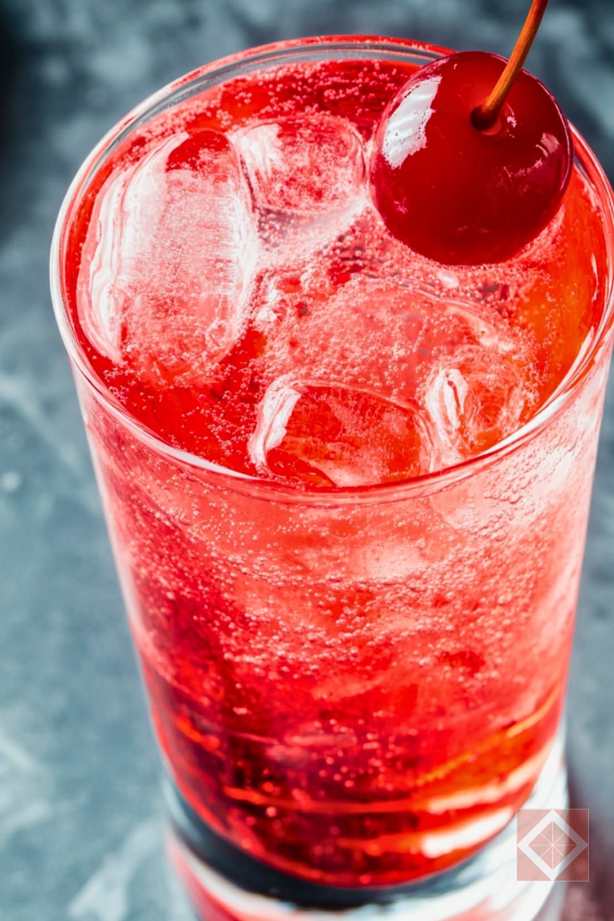 A Sweet & Fizzy Shirley Temple You’ll Love 4 A Sweet & Fizzy Shirley Temple You’ll Love - Shirley Temple Cocktail pin 2 midia