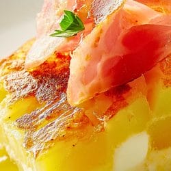 A Flavorful Twist on the Classic Spanish Tortilla Recipe 5 A Flavorful Twist on the Classic Spanish Tortilla Recipe - Spanish Pancake midia