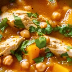 Easy Spiced Chicken Soup with Squash & Chickpeas One Pot Recipe 6 Easy Spiced Chicken Soup with Squash & Chickpeas One Pot Recipe - Spiced Chicken Soup with Squash and Chickpeas One Pot midia