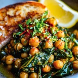 Olive Oil-Braised Chickpeas with Swiss Chard and a Hit of Lemon 5 Olive Oil-Braised Chickpeas with Swiss Chard and a Hit of Lemon - Spiced Chickpeas and Chard midia