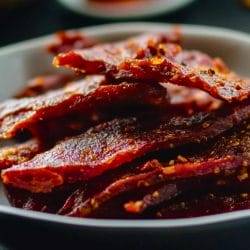 Easy Carnivore Diet Spicy Beef Jerky for Protein-Packed Snacking 6 Easy Carnivore Diet Spicy Beef Jerky for Protein-Packed Snacking - Spicy Beef Jerky midia