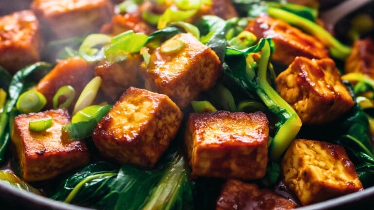 Bold & Spicy Crispy Tofu with Greens 10 Bold & Spicy Crispy Tofu with Greens - Spicy Crispy Tofu midia